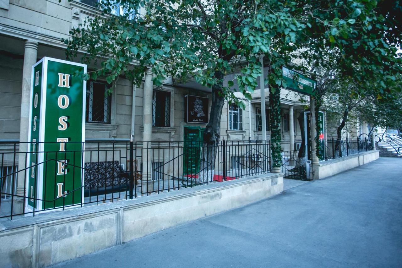Sherlock Holmes Hostel Baku Exterior photo