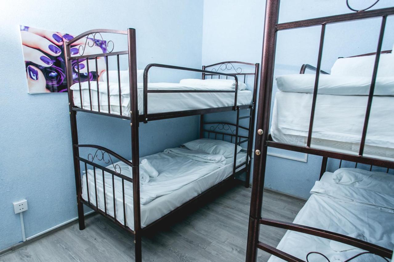 Sherlock Holmes Hostel Baku Exterior photo
