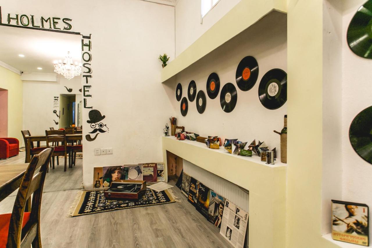 Sherlock Holmes Hostel Baku Exterior photo