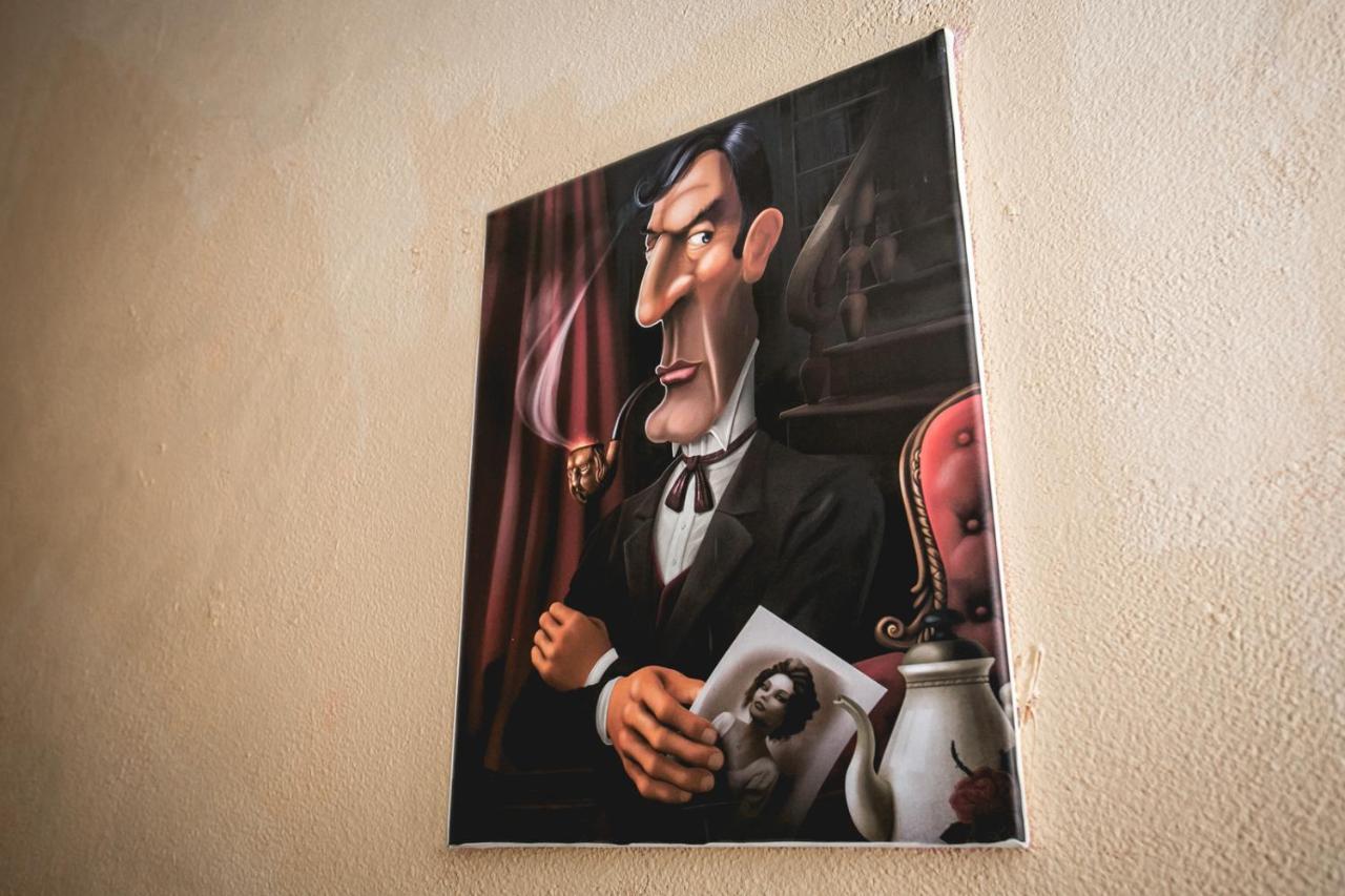Sherlock Holmes Hostel Baku Exterior photo