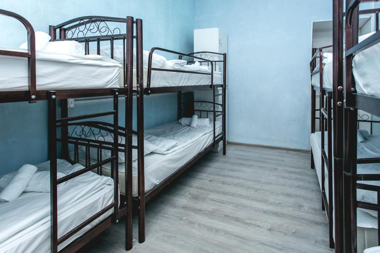 Sherlock Holmes Hostel Baku Exterior photo